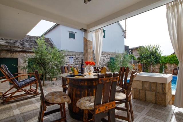 Villa Oaza Primosten With Heated Pool Buitenkant foto