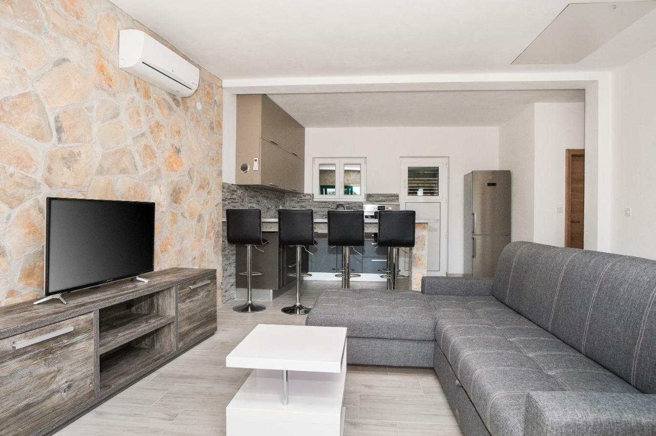Villa Oaza Primosten With Heated Pool Buitenkant foto