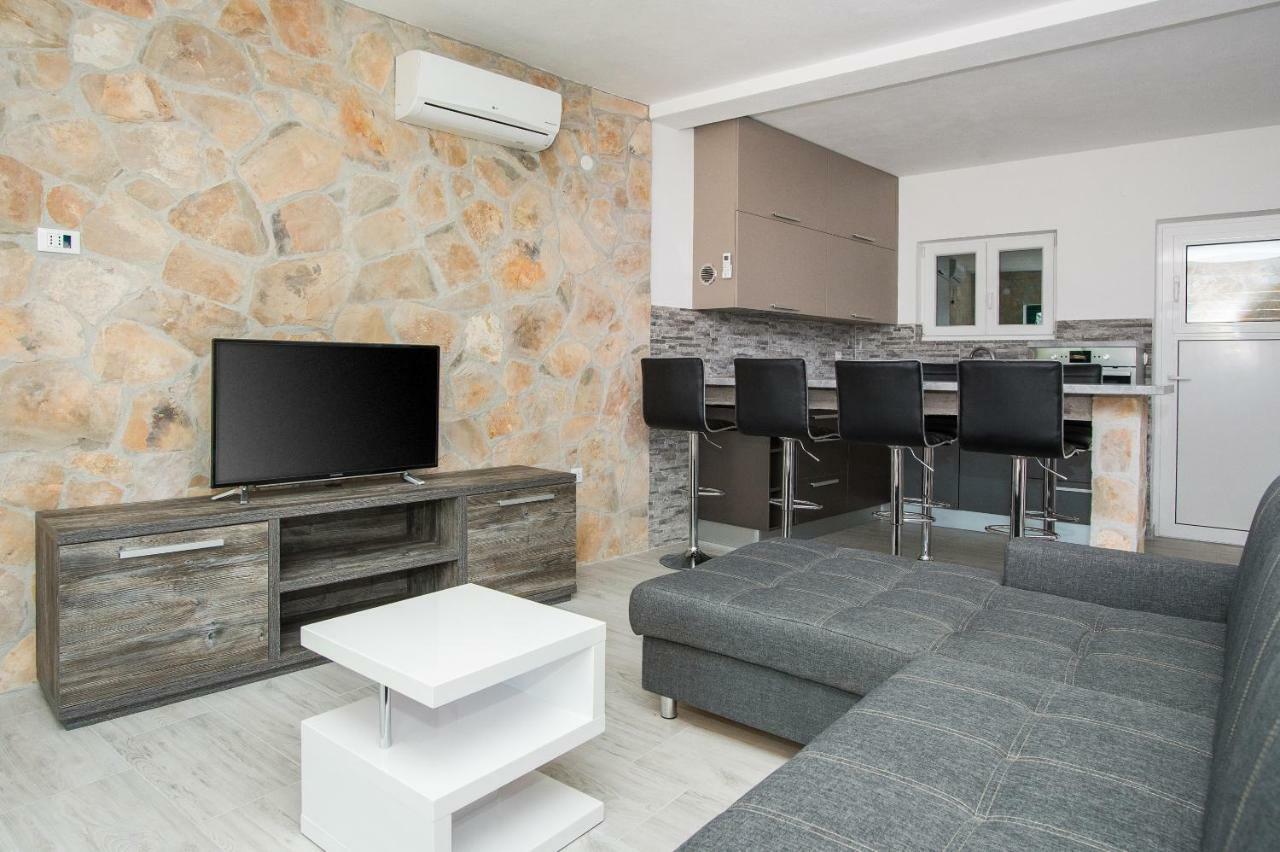 Villa Oaza Primosten With Heated Pool Buitenkant foto