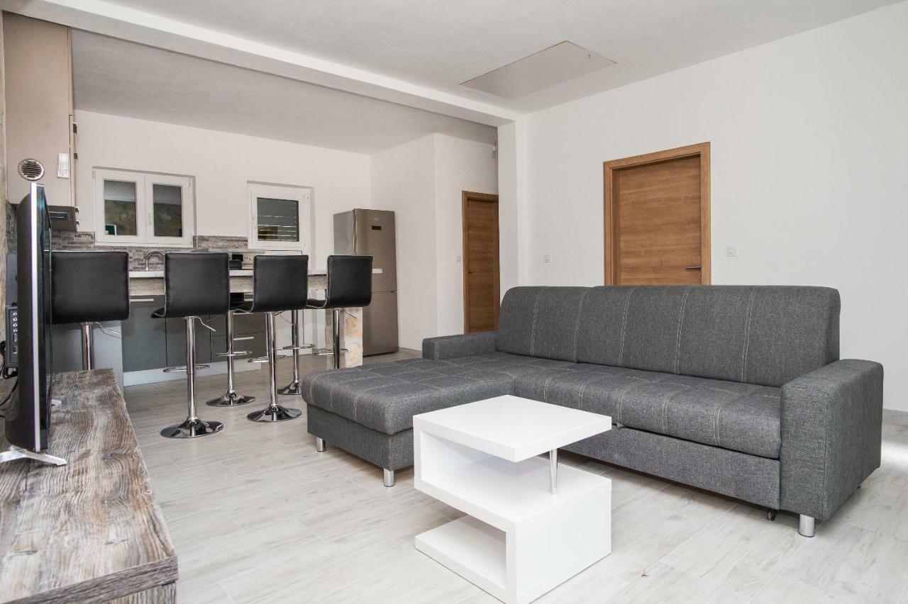 Villa Oaza Primosten With Heated Pool Buitenkant foto